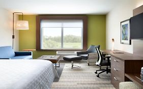 Holiday Inn Express & Suites - Canton By Ihg